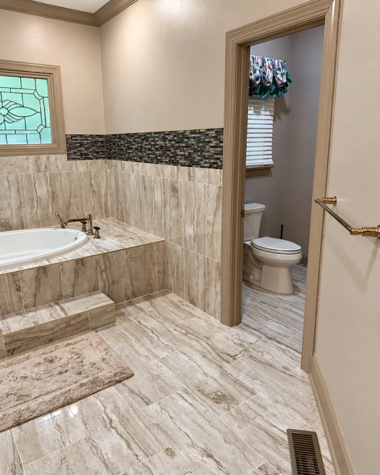 Luxury bathroom with marble tile